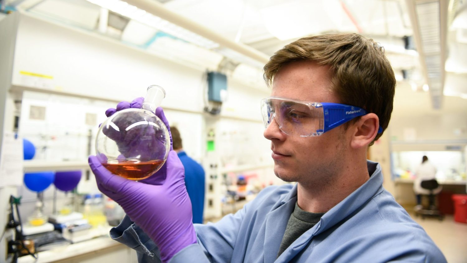 Undergraduate student in the lab