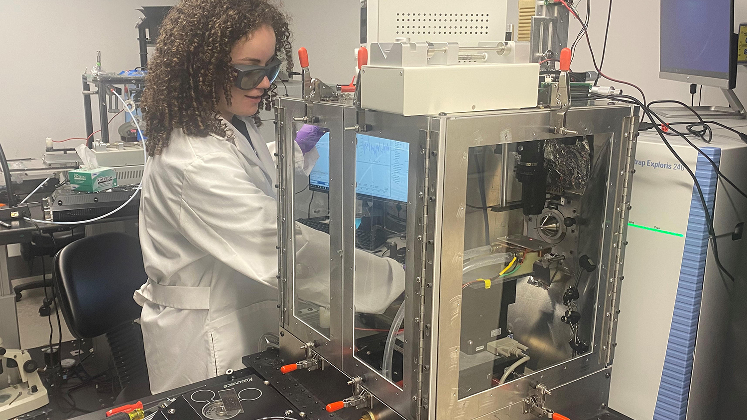 Undergraduate researcher in the Muddiman group, Olivia Dioli, shown here carrying out experiments involving the development of a system suitability strategy for mass spectrometry imaging.